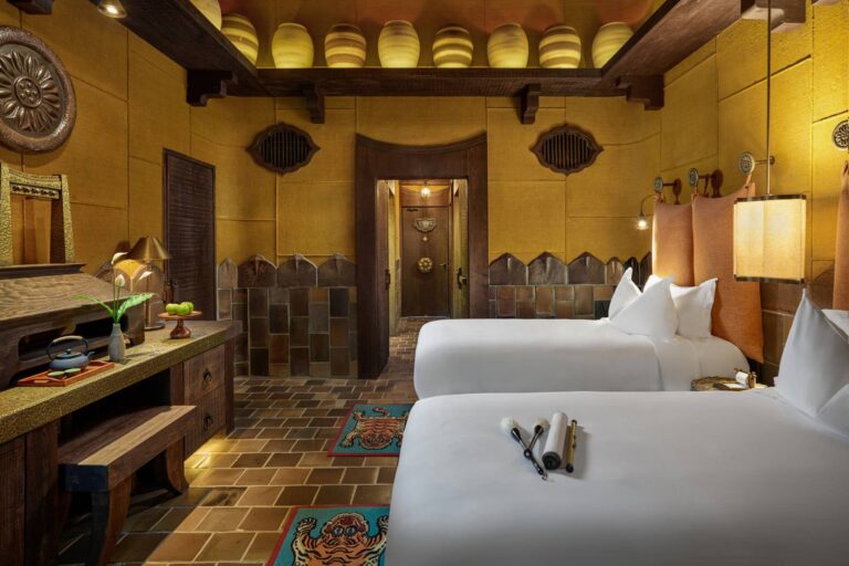 Superior Suite - Single Occupancy - 1 Person Package