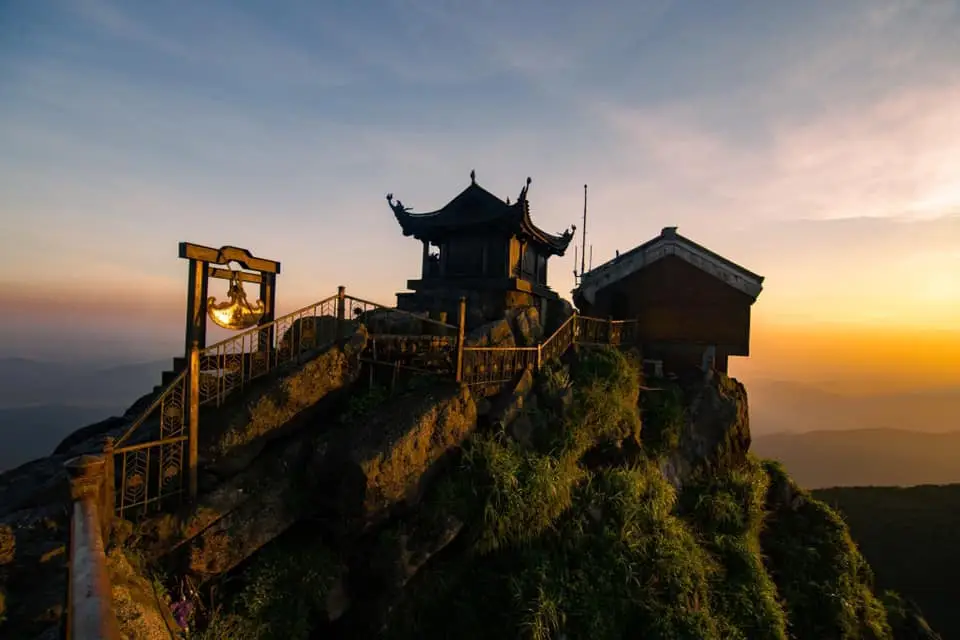Yên Tử mountain in mist