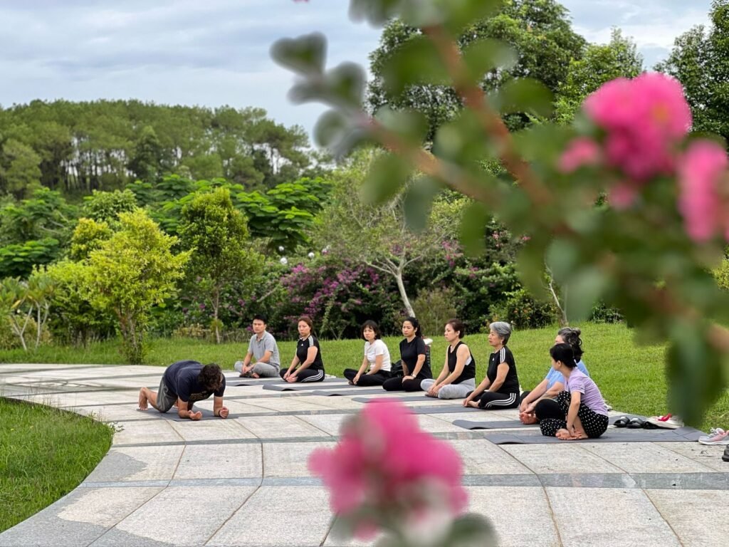 Vietnam Detox morning exercise session